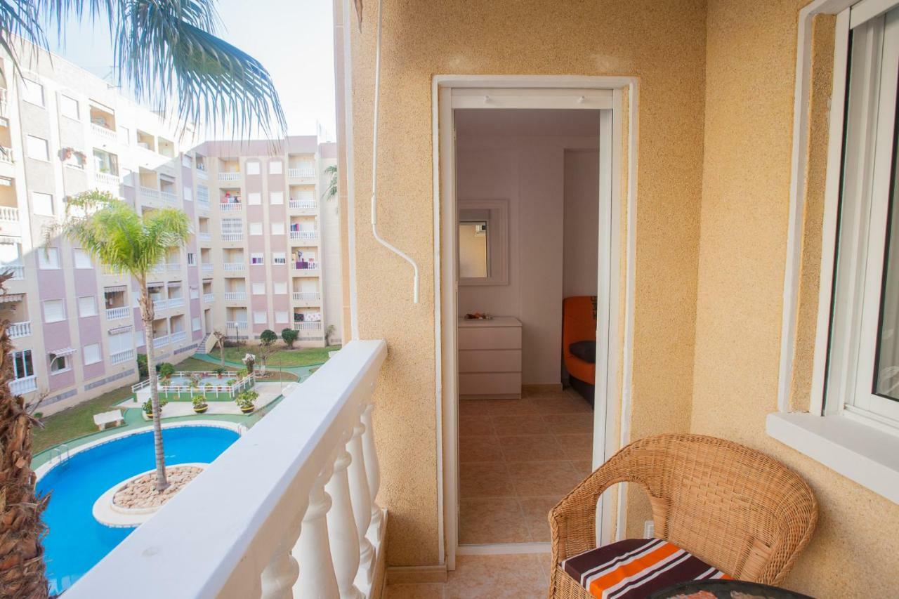 Apartment On San Julian Torrevieja Ngoại thất bức ảnh